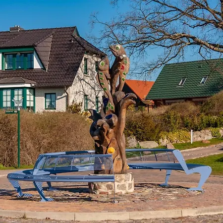 Astra Mit 2 Balkone Apartment Zempin